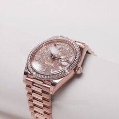 Đồng Hồ Rolex Day-Date 40 228345RBR Mặt Số Đính Kim Cương
