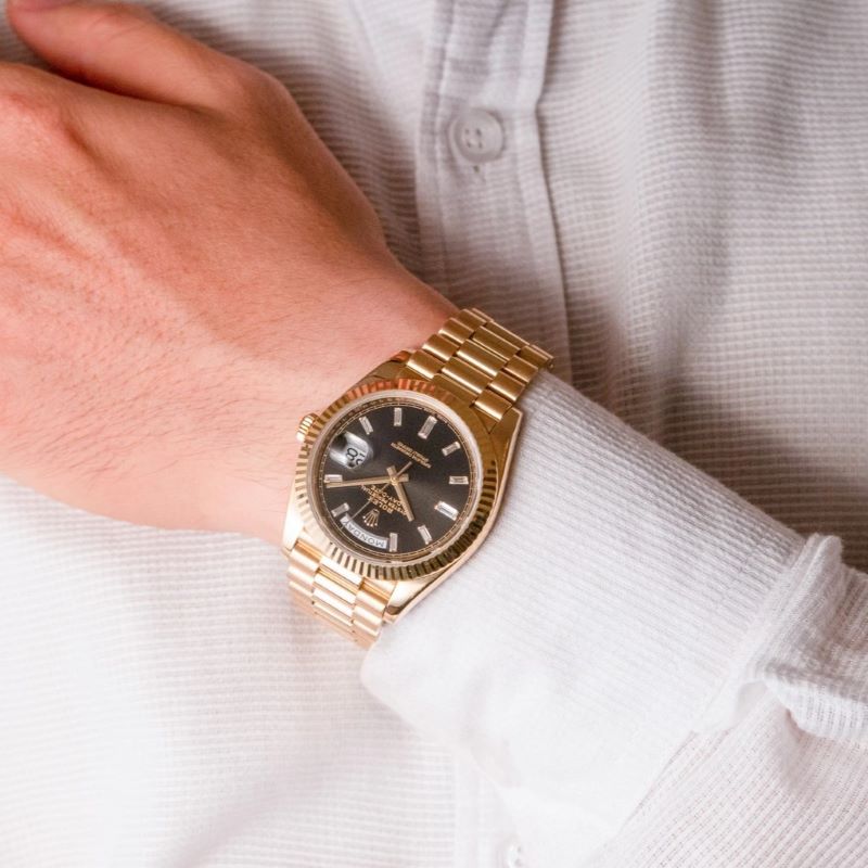 Rolex Day-Date 40 228238 Mặt Số Đen Nạm Kim Cương