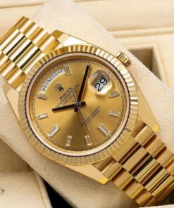 Rolex Day-Date 40 228238 Mặt Số Vàng Champagne Nạm Kim Cương