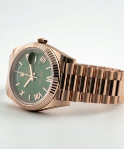 Rolex Oyster Perpetual Day-Date 40 228235 Mặt Số Xanh Olive