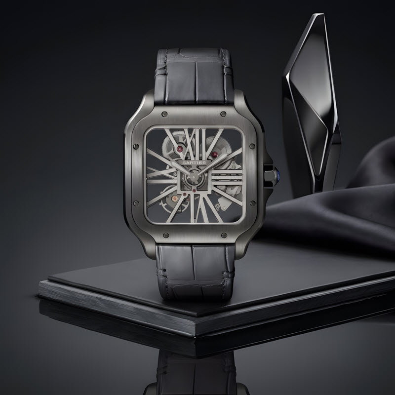 Đồng Hồ Cartier Santos De Cartier Skeleton WHSA0009 – Hai Dây Da Cá Sấu Đi Kèm, Hệ Thống Thay Dây QuickSwitch, Khóa Gấp Đôi ADLC Đen