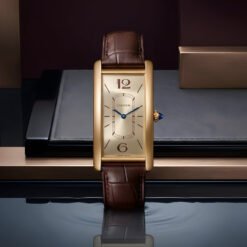 Đồng Hồ Cartier Tank Cintrée WGTA0026 - Độ Dày Vỏ 7,2mm, Mặt Số Vàng Thanh Lịch, Kim Thép Xanh Hình Thanh Kiếm