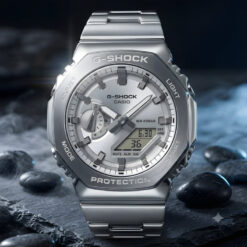 Đồng Hồ Casio G-Shock GM-2110D-7ADR Màu Bạc Dây Kim Loại Sang Trọng